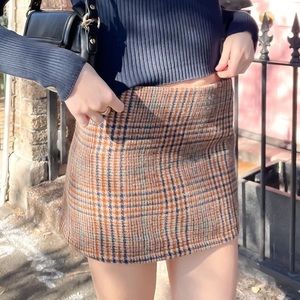 brandy melville low rise plaid mini skirt